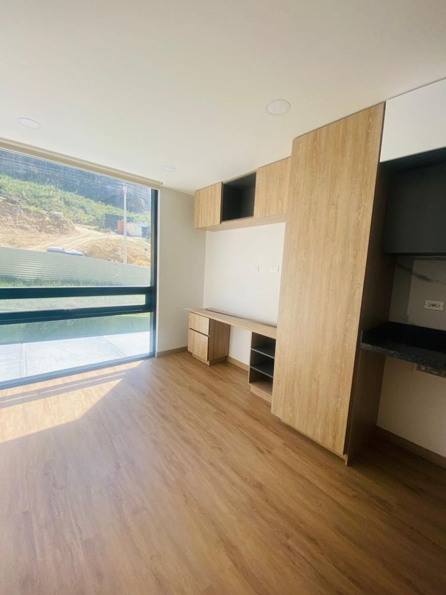 Cra. 6 #155c-20, Bogotá, Colombia 3